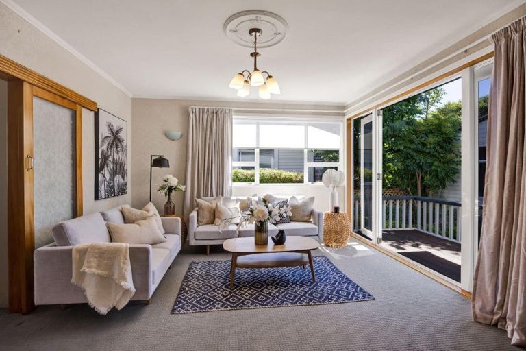 Photo of property in 11 George Street, Lower Vogeltown, New Plymouth, 4310