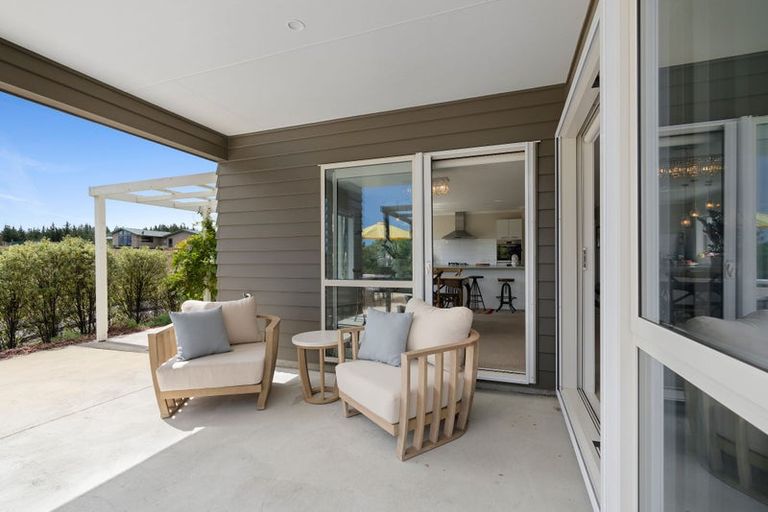 Photo of property in 12 Quail Way, Waitarere, Levin, 5510