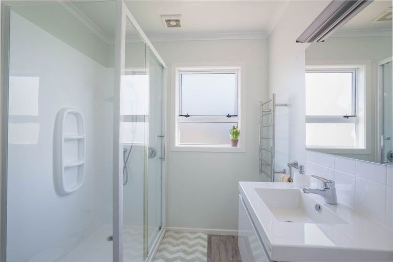 Photo of property in 7 Kempton Place, Richmond Heights, Taupo, 3330