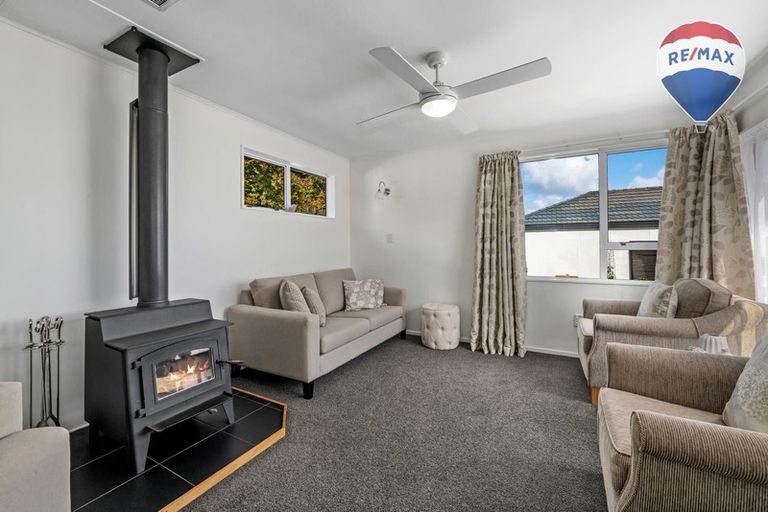 Photo of property in 15 Stephen Street, Trentham, Upper Hutt, 5018