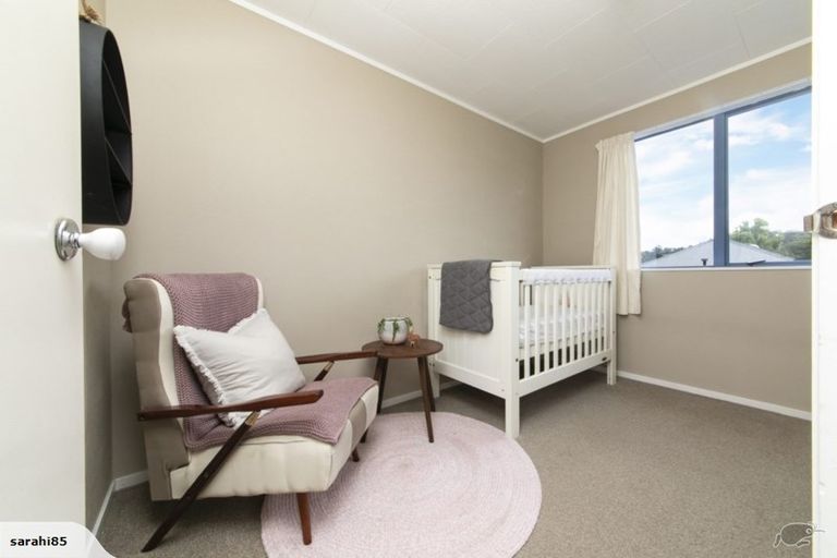 Photo of property in 38 Candia Road, Swanson, Auckland, 0614