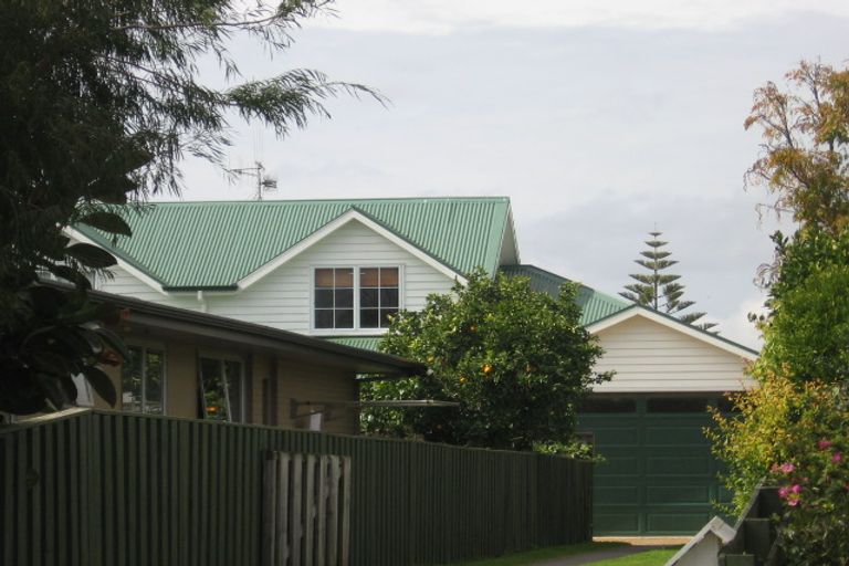 Photo of property in 11 Rewarewa Place, Matua, Tauranga, 3110