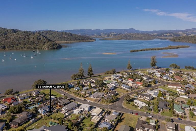 Photo of property in 3b Sarah Avenue, Whitianga, 3510