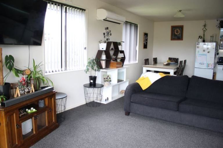 Photo of property in 9 Reserve Close, Woolston, Christchurch, 8062