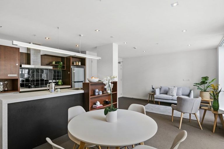 Photo of property in Republic2, 5n/10 Lorne Street, Te Aro, Wellington, 6011