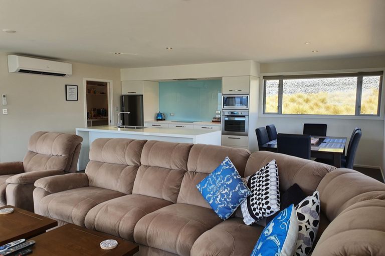 Photo of property in 8 Sibbald Lane, Lake Tekapo, 7999