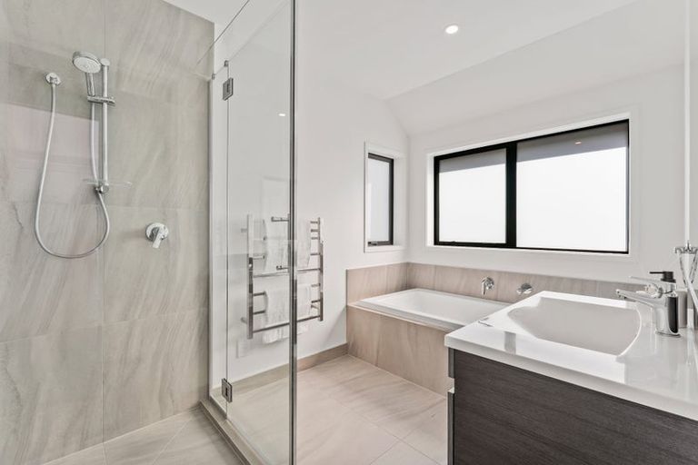 Photo of property in 10 Orca Drive, Stanmore Bay, Whangaparaoa, 0932