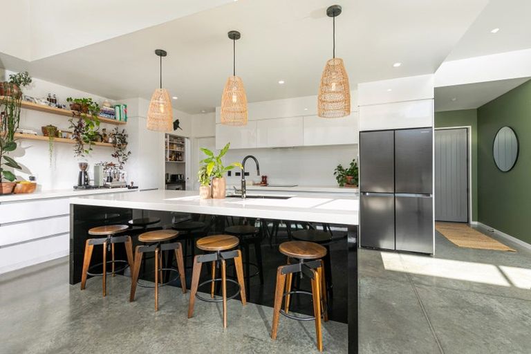 Photo of property in 21 Hewson Crescent, Lake Hawea, Wanaka, 9382