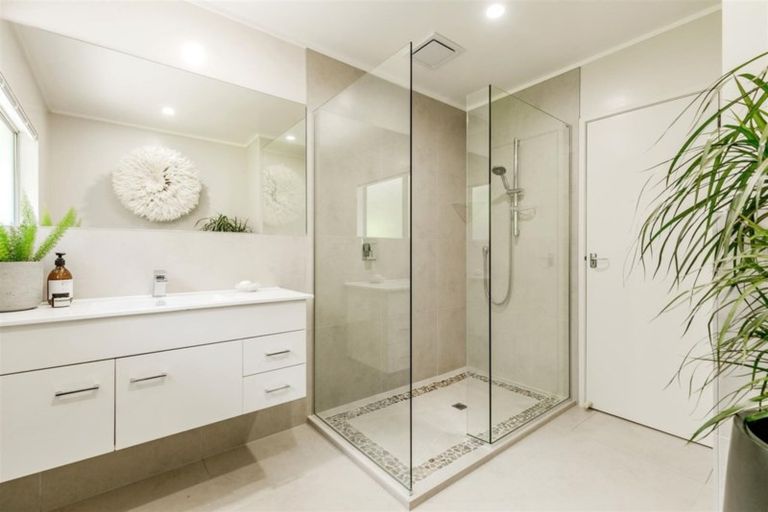 Photo of property in 4/17 Church Street, Devonport, Auckland, 0624