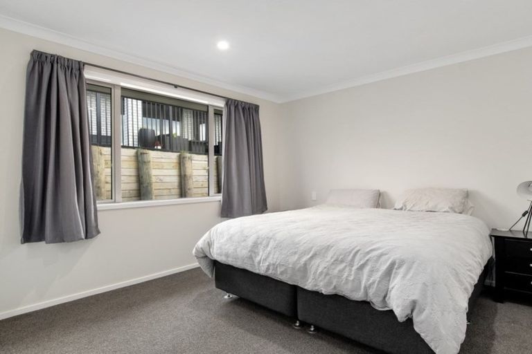 Photo of property in 76 Bert Wall Drive, Omokoroa, 3114