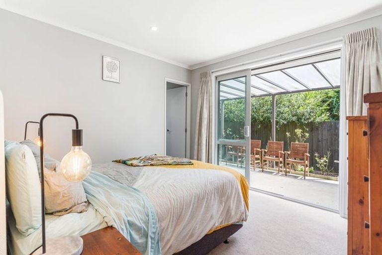 Photo of property in 33 Captain Mitchell Drive, Opaheke, Papakura, 2113