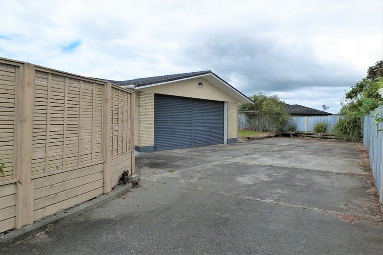 Photo of property in 8 Graham Street, One Tree Point, 0118