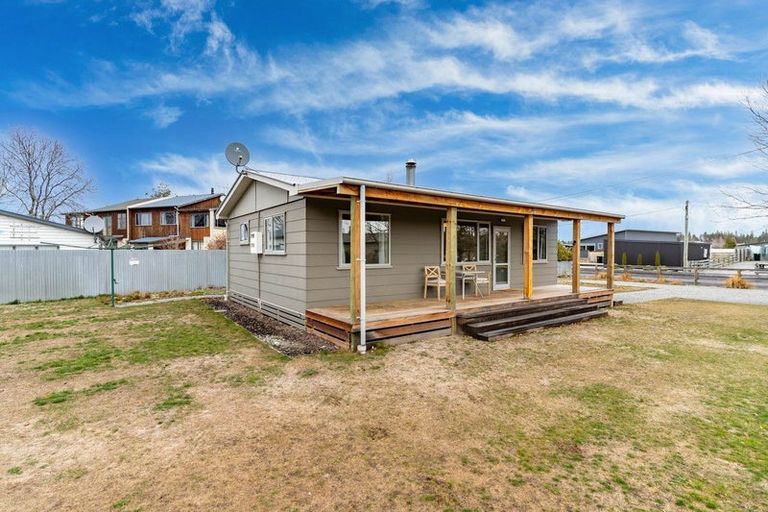 Photo of property in 39 Glencairn Road, Twizel, 7901