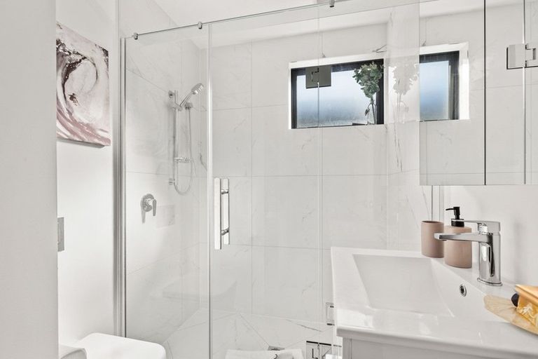 Photo of property in 7/447 Hibiscus Coast Highway, Orewa, 0931