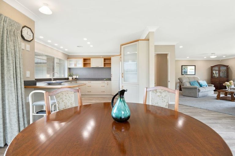 Photo of property in 4 Merlin Close, Huntington, Hamilton, 3210