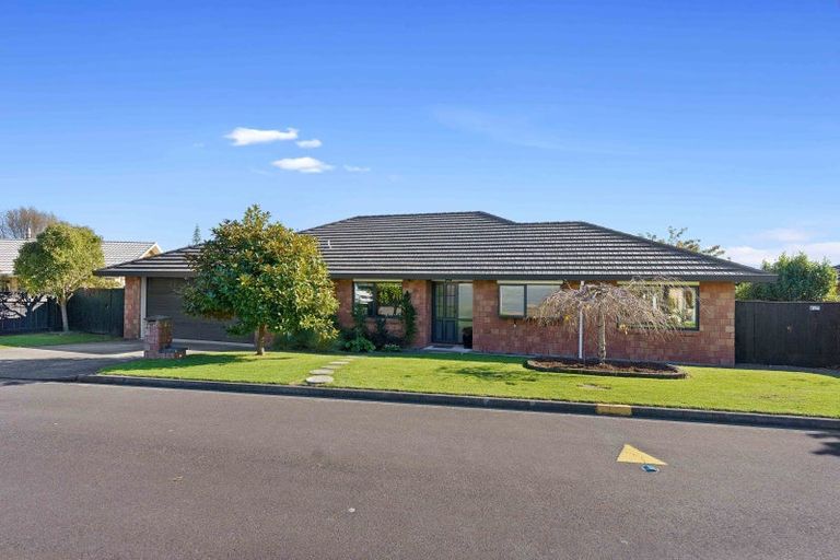 Photo of property in 28 Rifleman Lane, Paraparaumu Beach, Paraparaumu, 5032