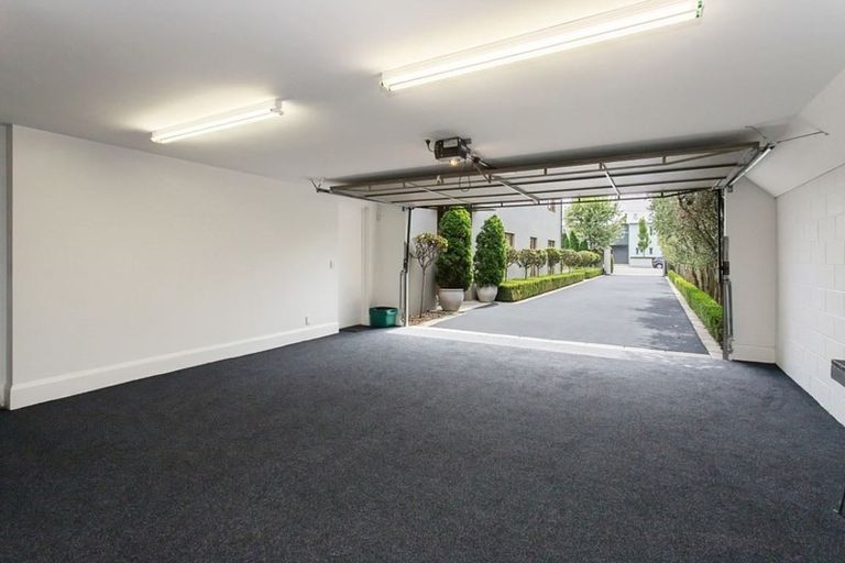 Photo of property in 27 Wroxton Terrace, Merivale, Christchurch, 8014