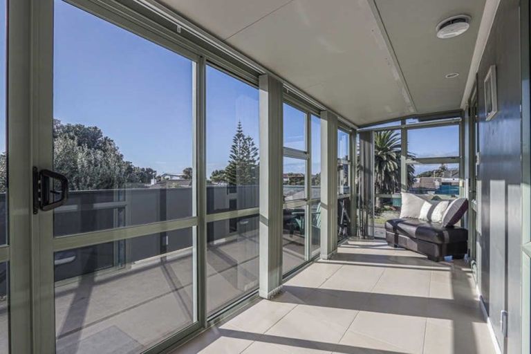 Photo of property in 184 Manly Street, Paraparaumu Beach, Paraparaumu, 5032