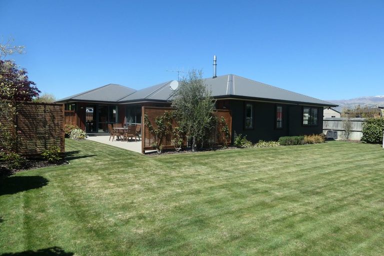 Photo of property in 6 Sherwin Avenue, Albert Town, Wanaka, 9305