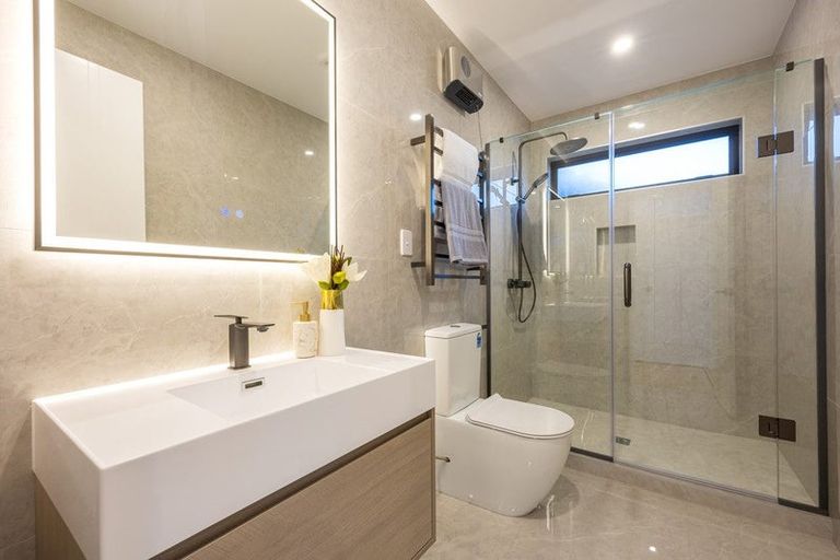 Photo of property in 57 Matangi View Drive, Orewa, 0931