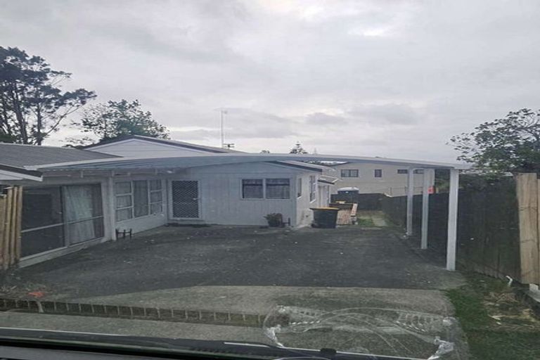 Photo of property in 2/70 Seaview Road, Glenfield, Auckland, 0629