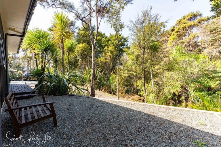 Photo of property in 5 Lancewood Lane, Pahi, Paparoa, 0571