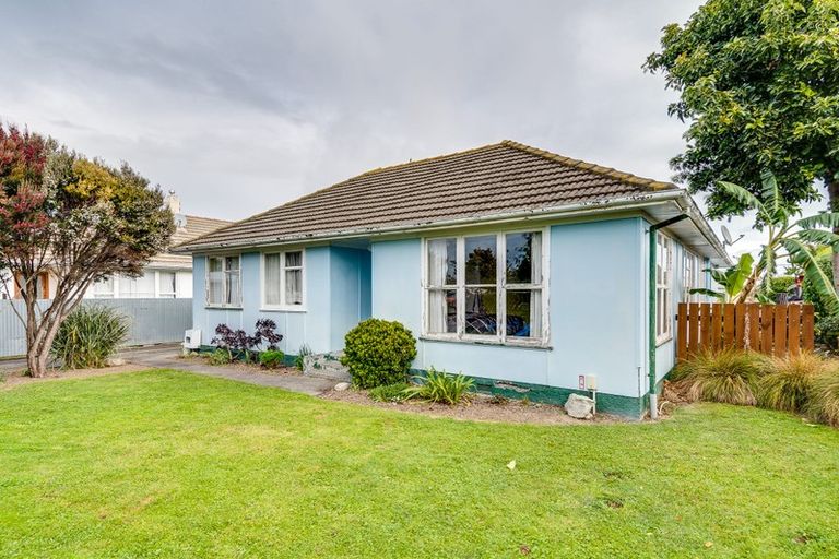 Photo of property in 30 Kelvin Road, Maraenui, Napier, 4110