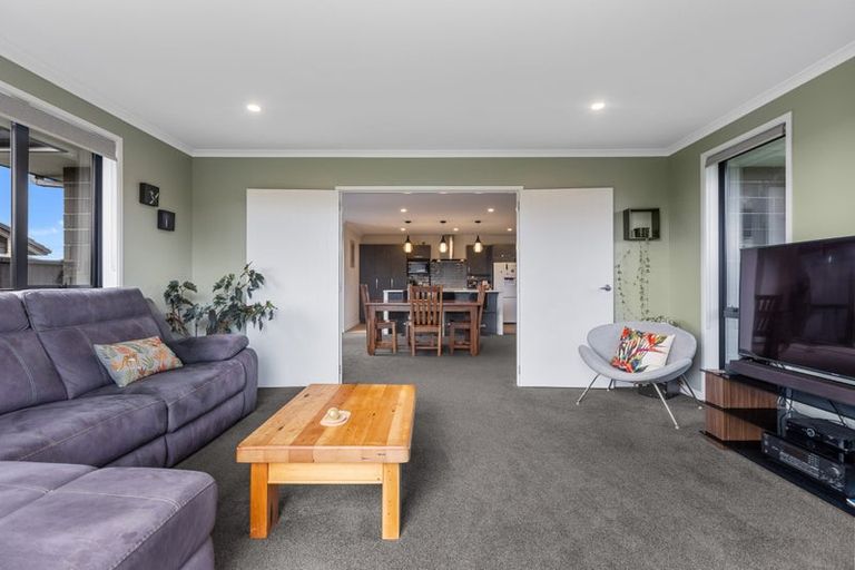 Photo of property in 8 Cowell Crescent, Pyes Pa, Tauranga, 3112