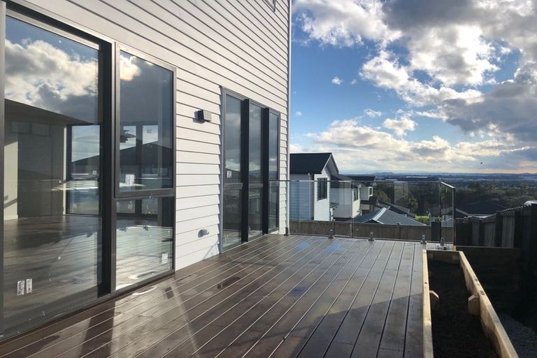 Photo of property in 128 Argento Avenue, Flat Bush, Auckland, 2019