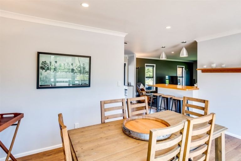 Photo of property in 12 Parsons Road, Meeanee, Napier, 4112