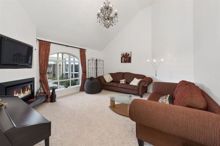 Photo of property in 29 Amokura Crescent, Flagstaff, Hamilton, 3210