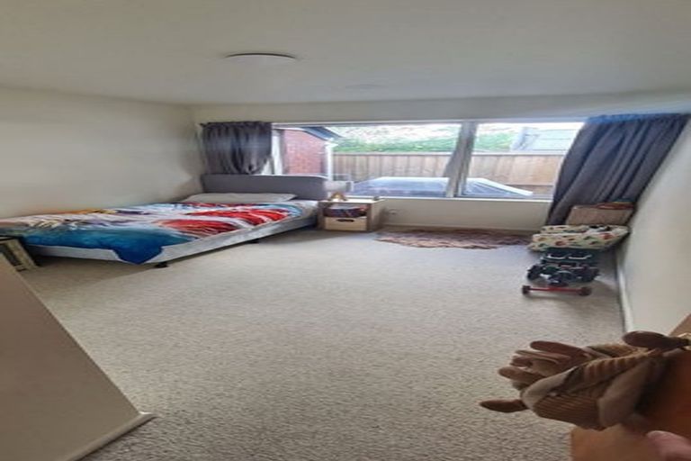 Photo of property in 31 Daniels Road, Redwood, Christchurch, 8051