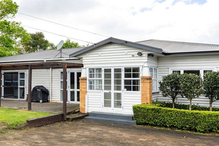 Photo of property in 117 Forest Lake Road, Forest Lake, Hamilton, 3200