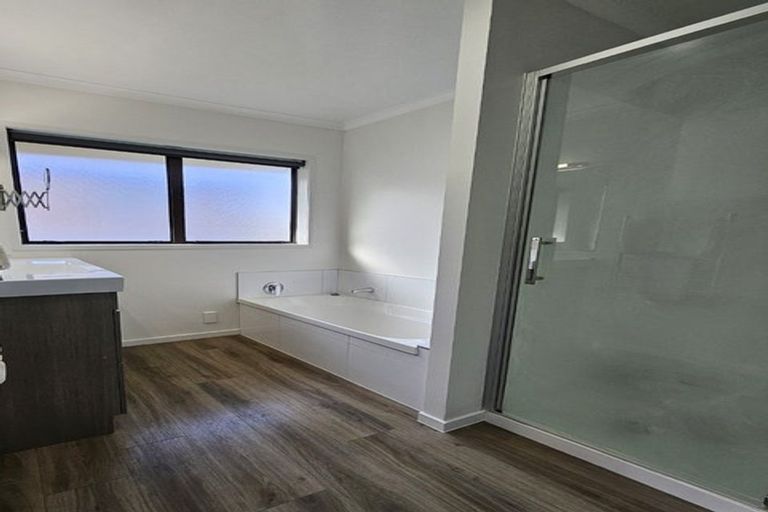 Photo of property in 32 King Street, Waiuku, 2123