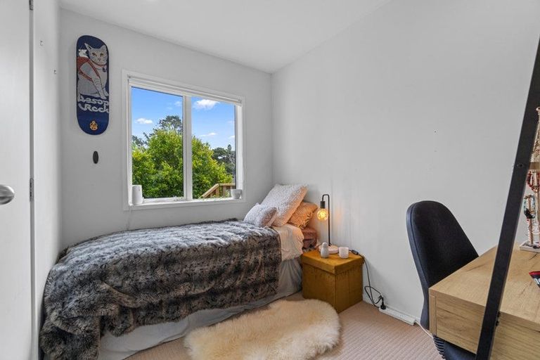 Photo of property in 3a Katrina Place, Massey, Auckland, 0614