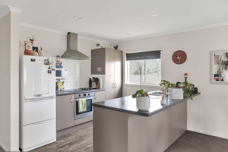 Photo of property in 10 Wicken Place, Reefton, 7830