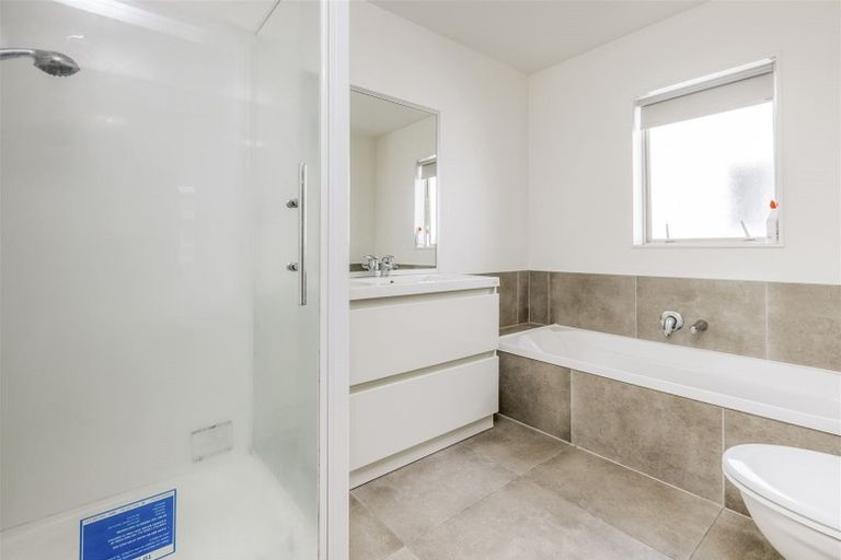 Photo of property in 104 Arion Road, Takanini, 2112