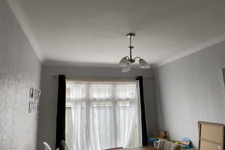 Photo of property in 62 Bledisloe Crescent, Wainuiomata, Lower Hutt, 5014