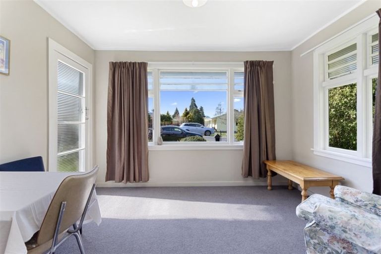 Photo of property in 8 Harewood Road, Oxford, 7430