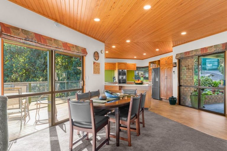 Photo of property in 20 Manganese Point Road, Tamaterau, Whangarei, 0174