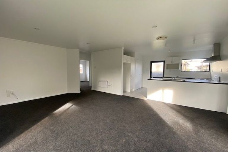 Photo of property in 1216a Norfolk Crescent, Mayfair, Hastings, 4122