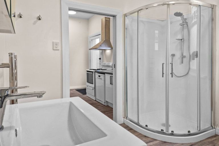 Photo of property in 39 Thompson Street, Mount Cook, Wellington, 6011
