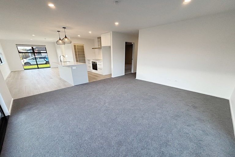 Photo of property in 12 Accadia Drive, Rolleston, 7614
