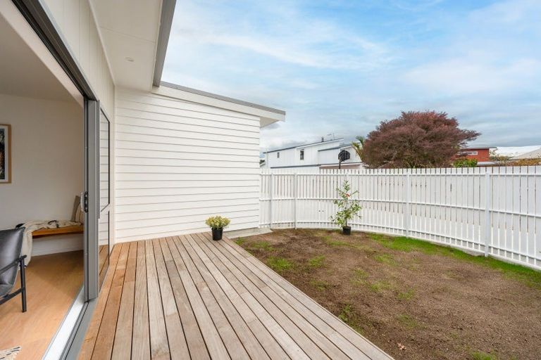 Photo of property in 102c Auckland Road, Greenmeadows, Napier, 4112