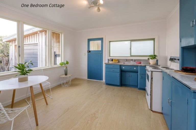 Photo of property in 31 Kapiti Lane, Otaki Beach, Otaki, 5512