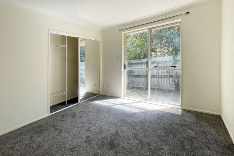 Photo of property in 13 View Road, Papakura, 2110