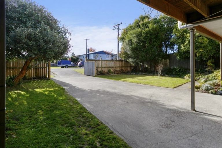 Photo of property in 19 Waitahanui Avenue, Taupo, 3330