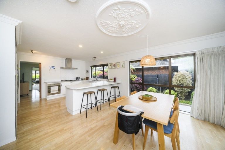 Photo of property in 104 Waterloo Crescent, Hokowhitu, Palmerston North, 4410