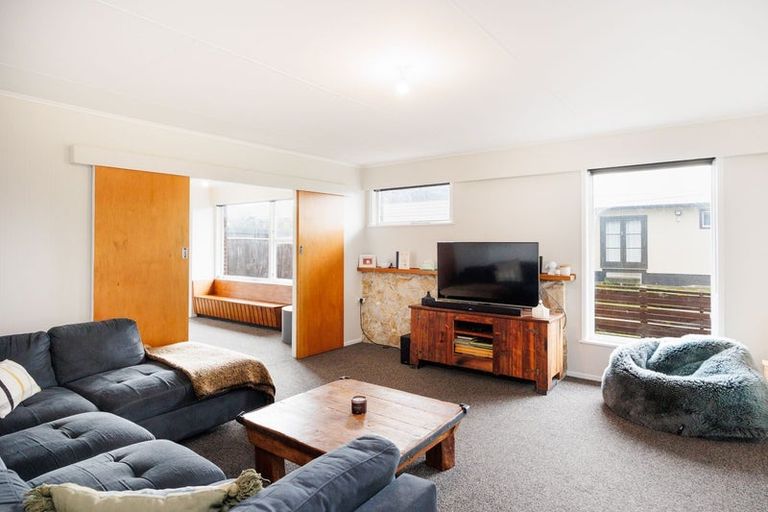 Photo of property in 98 Lethbridge Street, Feilding, 4702