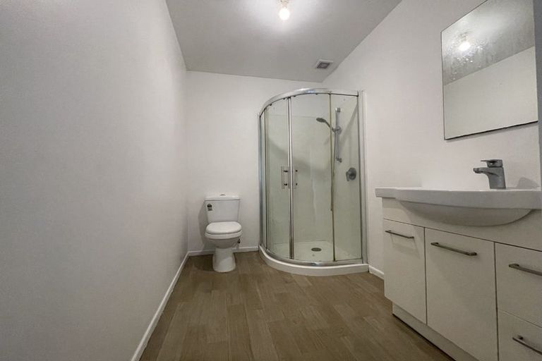 Photo of property in 36 Sherrybrooke Place, Sunnyvale, Auckland, 0612